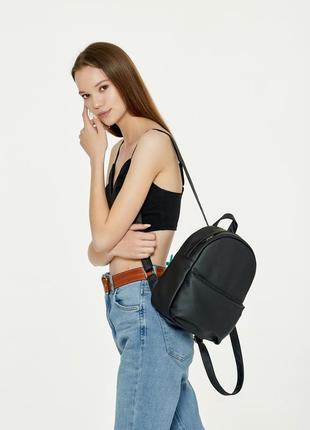 Жіночий рюкзак для прогулянок brix чорний