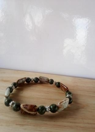 Браслет яшма в аристократичному стилі