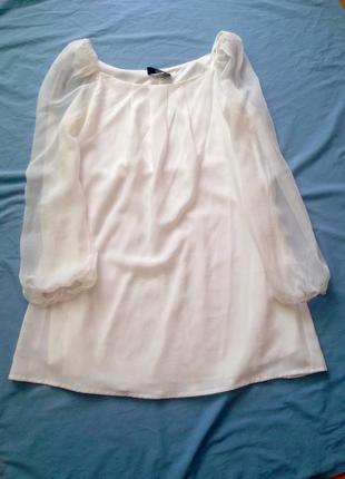 Ніжне, легке біле плаття 12р