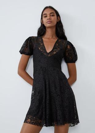 Чорне гіпюрову плаття zara розмір м
