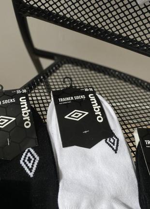 Базові короткі шкарпетки umbro socks5 фото