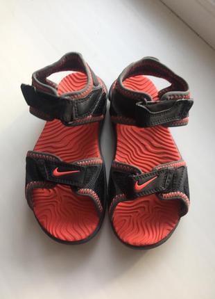 Дитячі чудові босоніжки