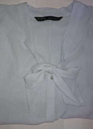 Ніжна світла сіро-блакитна блуза zara basic1 фото