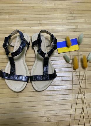 Босоніжки city walk