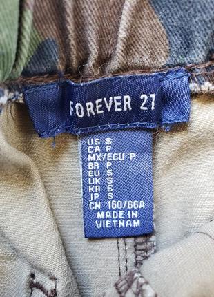 Шорты forever 21  защитного цвета, цвета хаки, 100% коттон 8 р-ра.2 фото