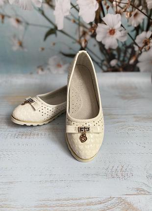 Туфлі/балеткі шкіряні (30,31,34,37) 💙💛