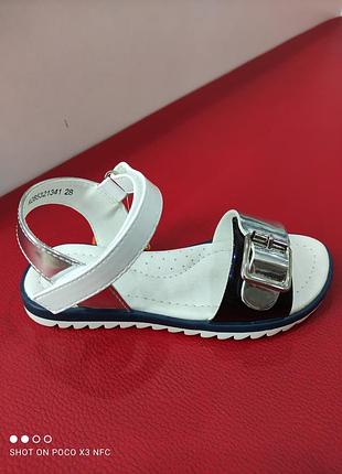 Нарядні босоніжки для дівчинки 2