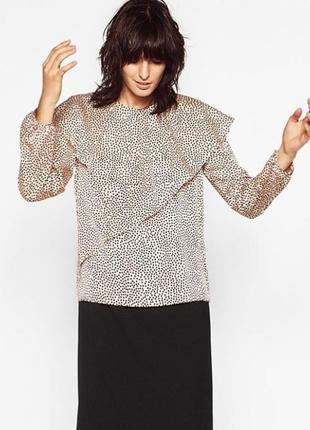 Блуза с воланом zara 38 м