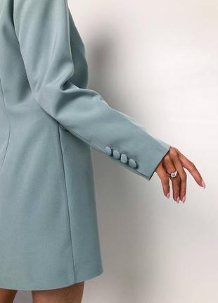 Двубортное платье пиджак с мужского плеча с погон ом из камней8 фото