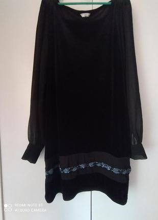 Черное велюровое платье.2 фото
