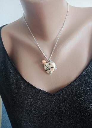 Оригінальна  підвіска-серце на фото