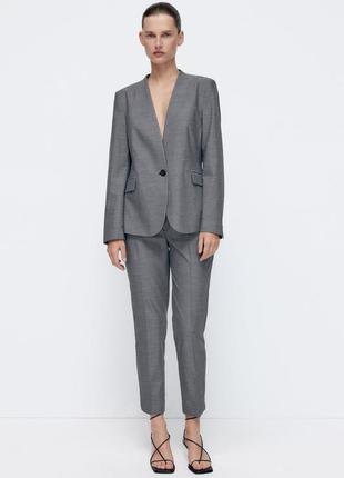 Женский костюм zara