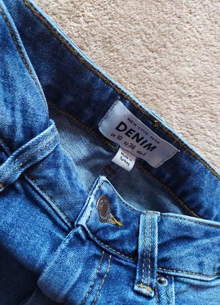 Шикарні якісні щільні укорочені джинси скінні5 фото
