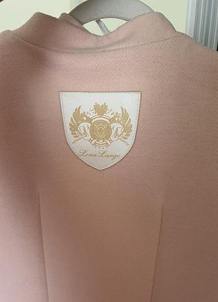 Дизайнерське пальто