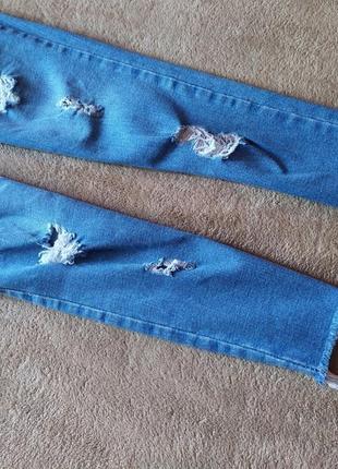 Стильные качественные стрейчевые джинсы с потёртостями необработанный край высокая талия4 фото