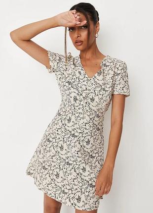 Мила сукня в квітковий принт / милое платье на пуговицах в цветочный принт