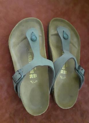 Birkenstock 39р. 40р шлепанцы вьетнамки. оригинал босоножки8 фото