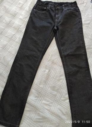 Джинсы