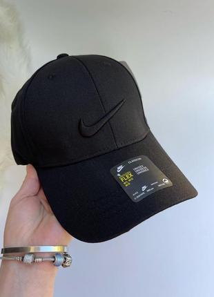 Базовая кепка nike, черная кепка найк унисекс