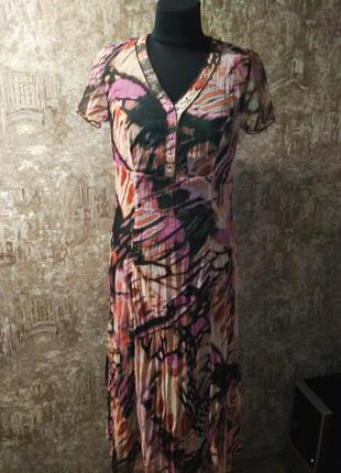 Классное нарядное платье, украшена металлическими паэтками, размер м3 фото
