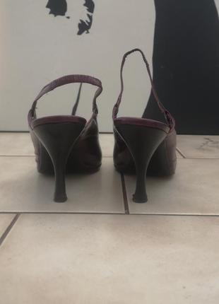 Подарок кожаные итальянские туфли босоножки the saddler righi3 фото