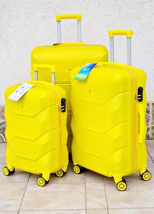 Яскравий жовтий чемодан sky 147 turkey 🇹🇷 надійний