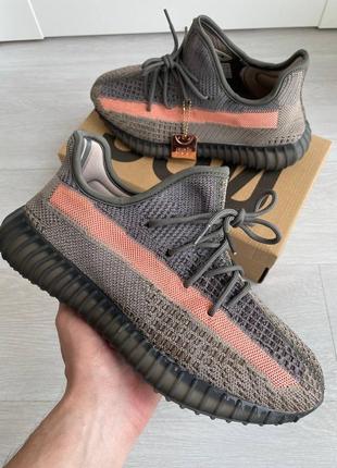 Кросівки adidas yeezy boost 350 v23 фото