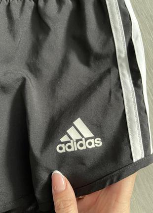 Класні шорти adidas2 фото