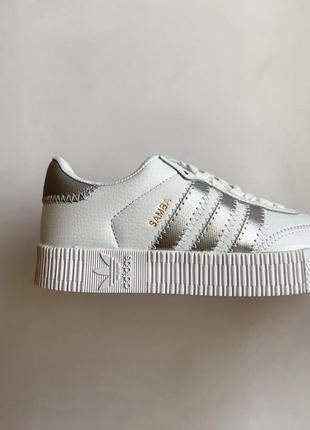 Кроссовки adidas3 фото