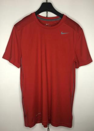 Оригинальная очень крутая спортивная футболка nike dri fit из новых коллекций