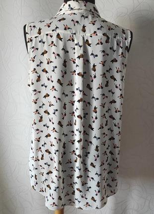 Белая блузка без рукавов от george в принт с милыми собачками, размер 204 фото