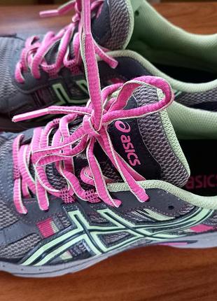 Кроссовки asics