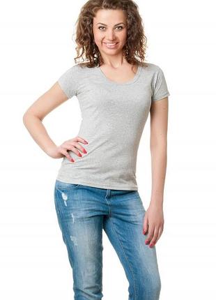 Футболка жіноча з круглим вирізом - є 15 різних кольорів