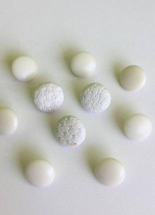 Лот маленьких старинных пуговиц на ножке!!️мин-не заказ 175 гр!!️