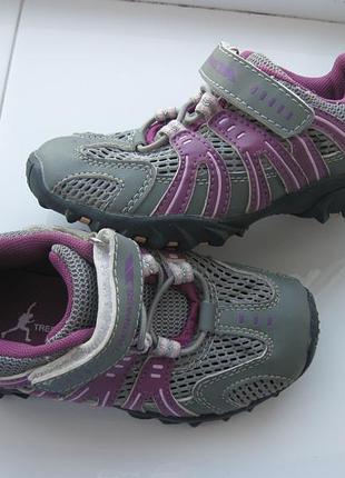 Кросівки trespass, р. 28 устілка 18 см