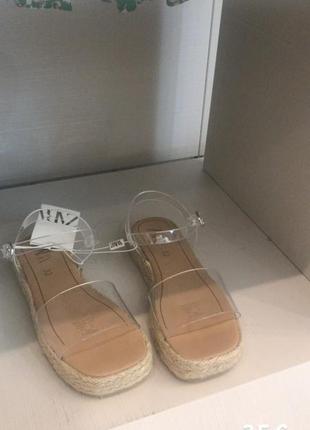 Босоніжки zara