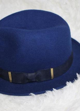 Синяя стильная фетровая шляпка2 фото