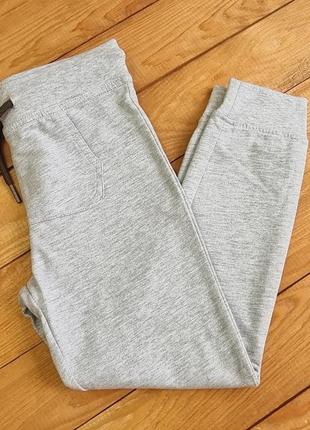Штаны спортивные для мальчика, рост 110, цвет светло-серый