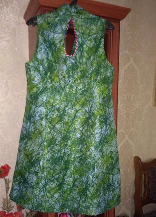 Платье фирменное зеленое1 фото