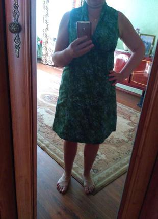 Платье фирменное зеленое3 фото