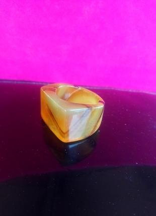 Печатка різбленна з агата 18 розмір