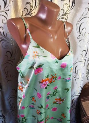 Атласна нічна сорочка з квітковим принтом dream modes3 фото