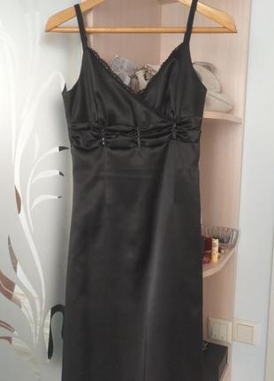 Чёрное маленькое платье