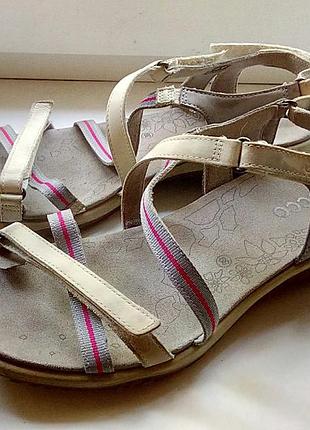 Спортивные босоножки ecco(original).