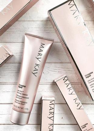 Очищающая пенка volu-firm против заметных признаков старения кожи mary kay
