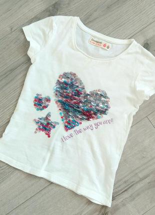 Оригінальна футболка з декором