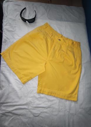 Яркие жёлтые мужские шорты 46р2 фото