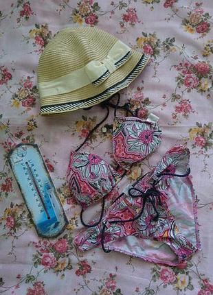 Красивый,приятной нежной расцветки купальник o`bleu