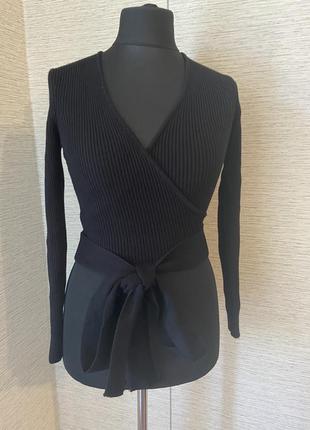 Топ zara з довгим рукавом в рубчик на запах3 фото