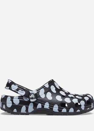 Шльопанці жіночі crocs classic heart print clog black/white